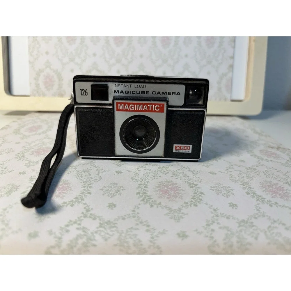 Vintage Magimatic X50 Magicube Camera 126 Film | Made in USA | Untested